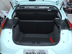 2023款 1.5L CVT闪耀版