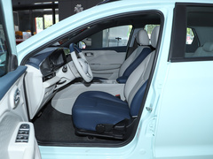 2023款 1.5L CVT闪耀版