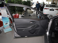 2023款 2.5L Touring尊贵版