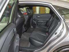 2023款 2.5L Touring尊贵版
