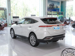 2023款 2.0L CVT两驱尊享版