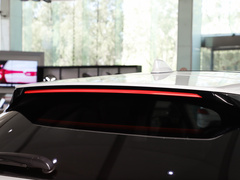 2023款 2.0L CVT两驱尊享版