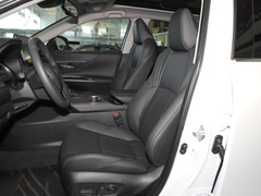 2023款 2.0L CVT两驱尊享版