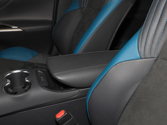 2023款 2.0L CVT两驱CARE版
