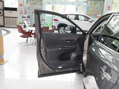 2023款 双擎 2.5L CVT两驱豪华版