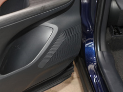 2023款 双擎 2.5L CVT两驱豪华版