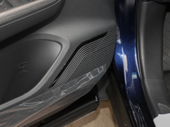 2023款 双擎 2.5L CVT两驱豪华版