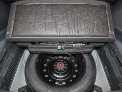 2023款 双擎 2.5L CVT两驱豪华版