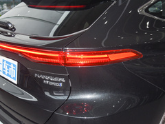 2023款 双擎 2.5L CVT四驱尊享版
