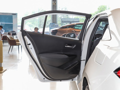 2023款 2.0L 精英版