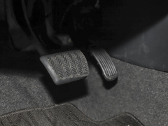 2023款 2.0L 精英版