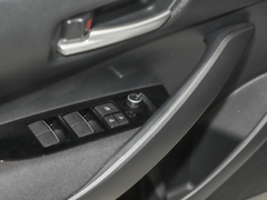 2023款 2.0L 精英版