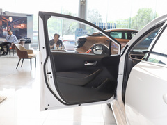 2023款 2.0L 精英版