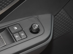 2023款 2.0L 奕行版