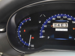 2023款 2.0L 奕行版