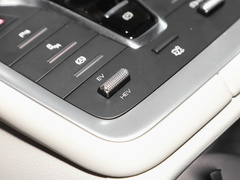 2023款 冠军版 DM-i 110KM卓越型