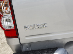 2023款 1.5T两驱干饭版进取型1820mm货箱 