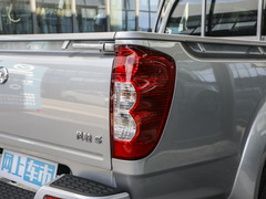 2023款 2.0T柴油两驱进取型1680mm货箱 