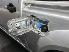 2023款 2.0T柴油两驱进取型1680mm货箱 