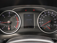 2023款 2.0T柴油四驱进取型1680mm货箱 