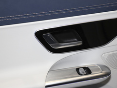 2023款 350 4MATIC 豪华版