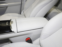 2023款 350 4MATIC 豪华版