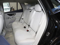 2023款 350 4MATIC 豪华版