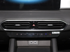 2023款 1.6TD DCT平层+ 7座 