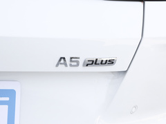 2023款 1.5T 自动舒适型