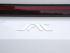 2023款 1.5T 自动舒适型