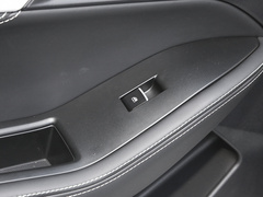 2023款 1.5T 自动舒适型