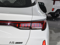 2023款 1.5T 自动舒适型