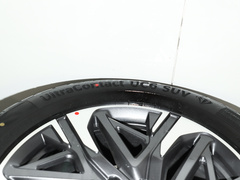 2023款 2.0T 汽油旗舰版 7座