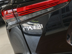 2023款 2.5L智能电混双擎四驱精英版 7座PLUS版