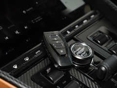 2023款 4.0T V8