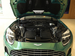 2023款 4.0T V8