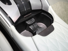 2023款 4.0T V8