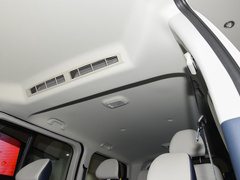 2023款 2.0L 手动豪华型CNG 7座