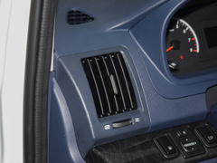 2023款 2.0L 手动豪华型CNG 7座