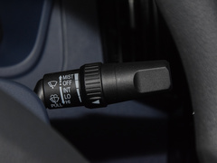 2023款 2.0L 手动豪华型CNG 7座