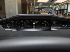 2025款 纯电版 630km