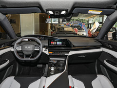 2025款 纯电版 630km
