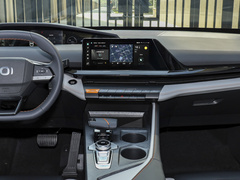 2025款 纯电版 630km