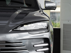 2023款 冠军版 EV 520KM 旗舰型
