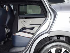 2023款 冠军版 EV 520KM 旗舰型