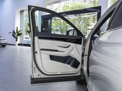 2023款 冠军版 EV 520KM 旗舰型