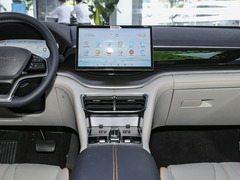 2023款 冠军版 EV 520KM 旗舰型