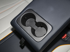 2023款 冠军版 EV 520KM 旗舰型