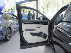 2023款 冠军版 EV 605KM 旗舰PLUS
