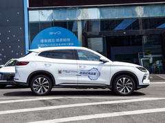 2023款 冠军版 DM-i 110KM 旗舰型